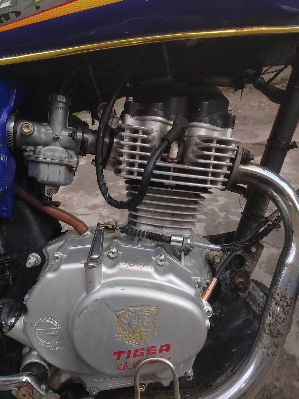 السلام عليكم مطور تايكر للبيع موديل 20 بس مبدل ولفات نضافه ميه بل ميه السعر 420 وبي مجال الشراي يخابرني عل رقم *********** عنواني حي صدام
