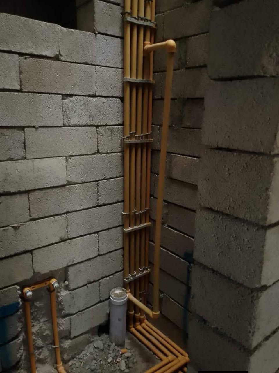 الحمدلله تم اكمال بيت في حي الكندي وبيت في وبيت في الشلالات اسم المؤسس مصطفى الطائي
*********** 

***********.
