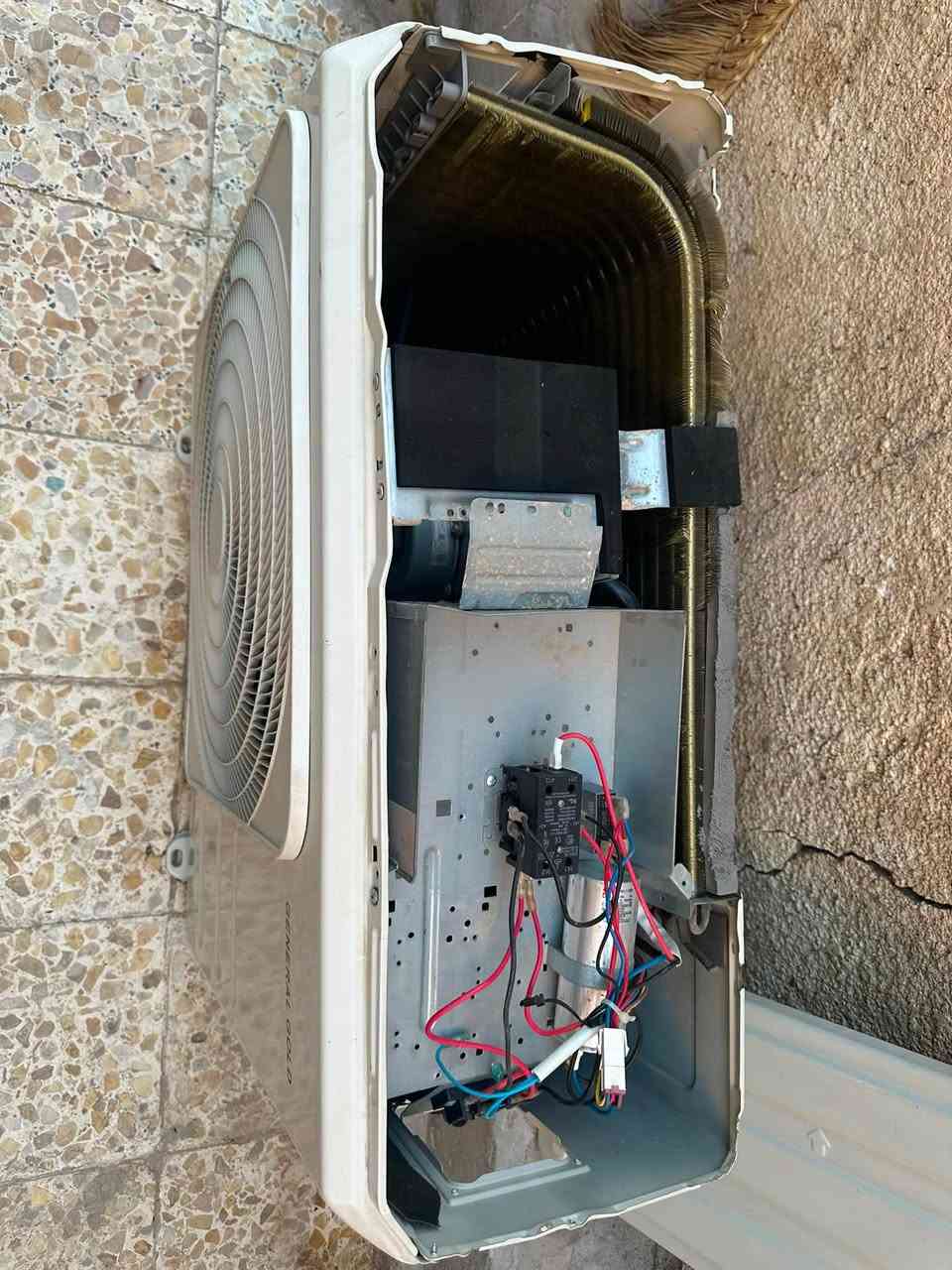خارجيه فقط طنين غاز 22 نظيفه كلش مداخله صيانه ابد غاز ابلادي للبيع تاخذه ع فحص ***********
