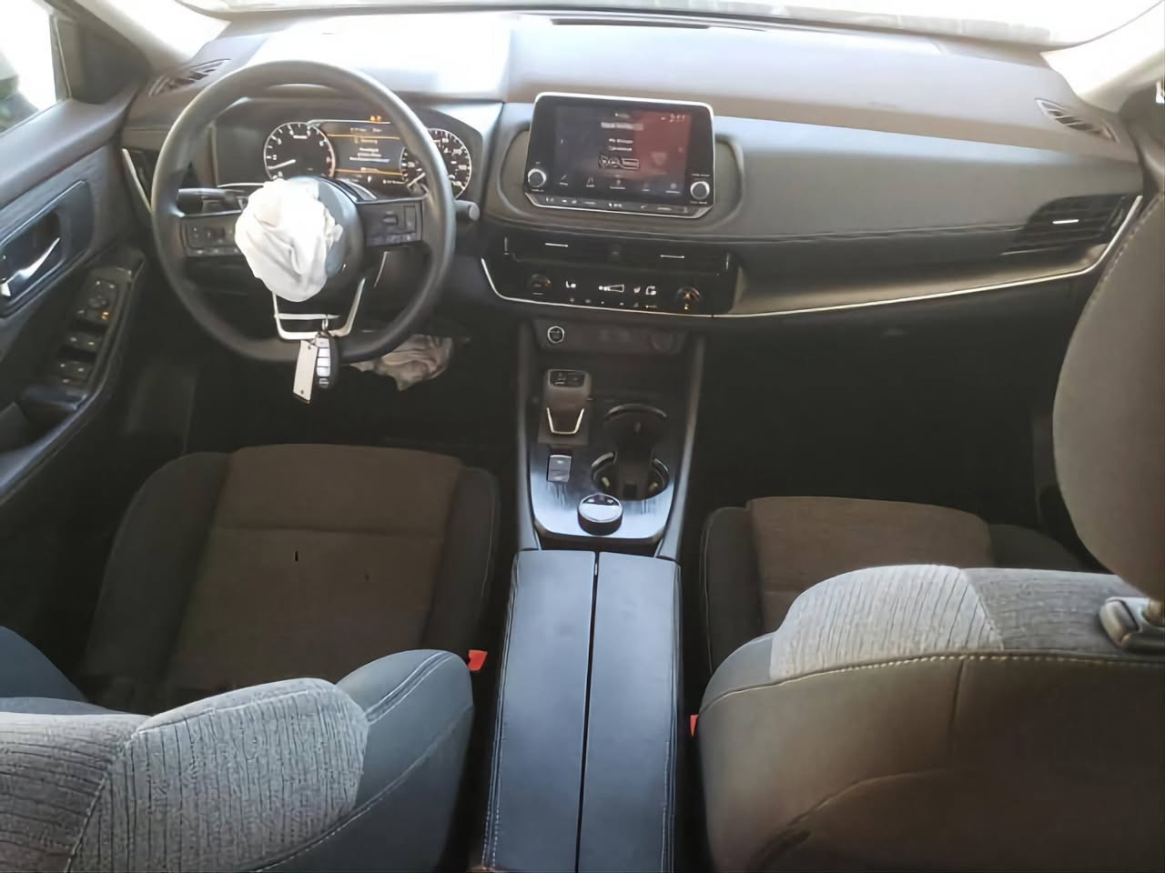 نيسان روج شمالي
موديل ٢٢
ماشيه ٧٠ الف كيلومتر
مكينه ٣ سلندر تيربو
٤ ابواب بصمه
رادار امامي
رادار خلفي وحساسات وكامره
اوتوستوب امامي
اوتوستوب خلفي
اشاير بالمري
كشن السايق كهربائي
٥ وضعيات قياده
السياره ضربتها بسيطه بس دعاميه مبدله
ما بيها صبغ واضحه بالصور
السعر 160$ وبيها مجال بسيط
للتواصل  ***********
المكان: بغداد...مجمع بسمايه
