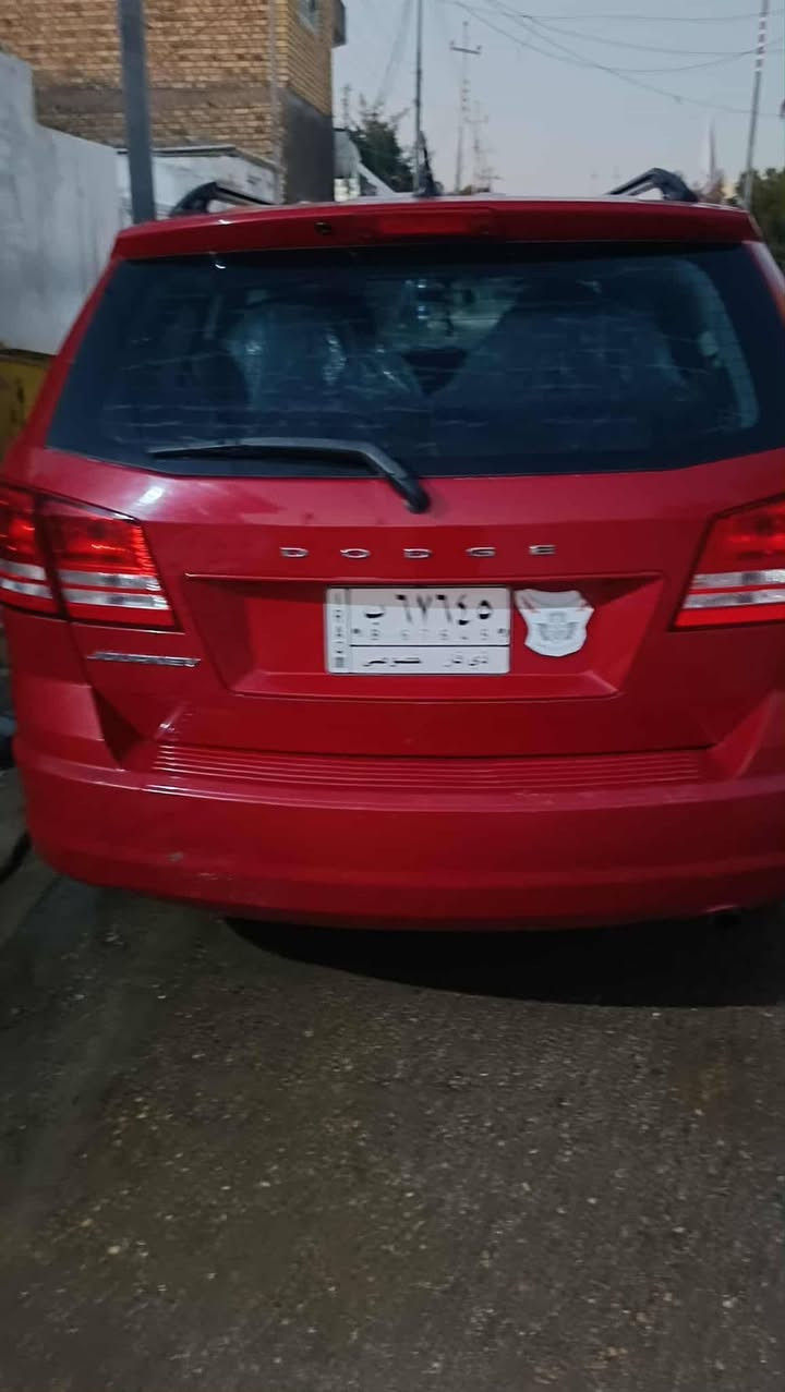 جورني  موديل 2015
مكينة  2400 
7 راكب تبديل 3 قطع مداكر 2 وبنيد 
مكلف بالنشر  الرقم ***********
