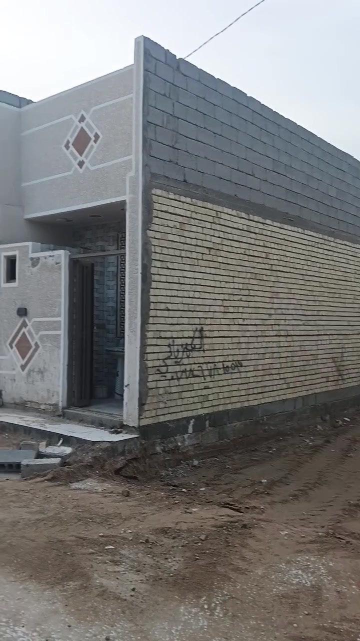في كربلاء مجمع الورده توجد 50 متر رهن بعشر ملايين المده سنتين اللي يريد هذا بيت تواصل خاص***********
‏‪***********‬‏
