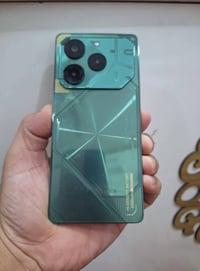 تكنو بوفا ٦ برو ٥G • ١٢+١٢ رام • ٢٥٦ ذاكرة