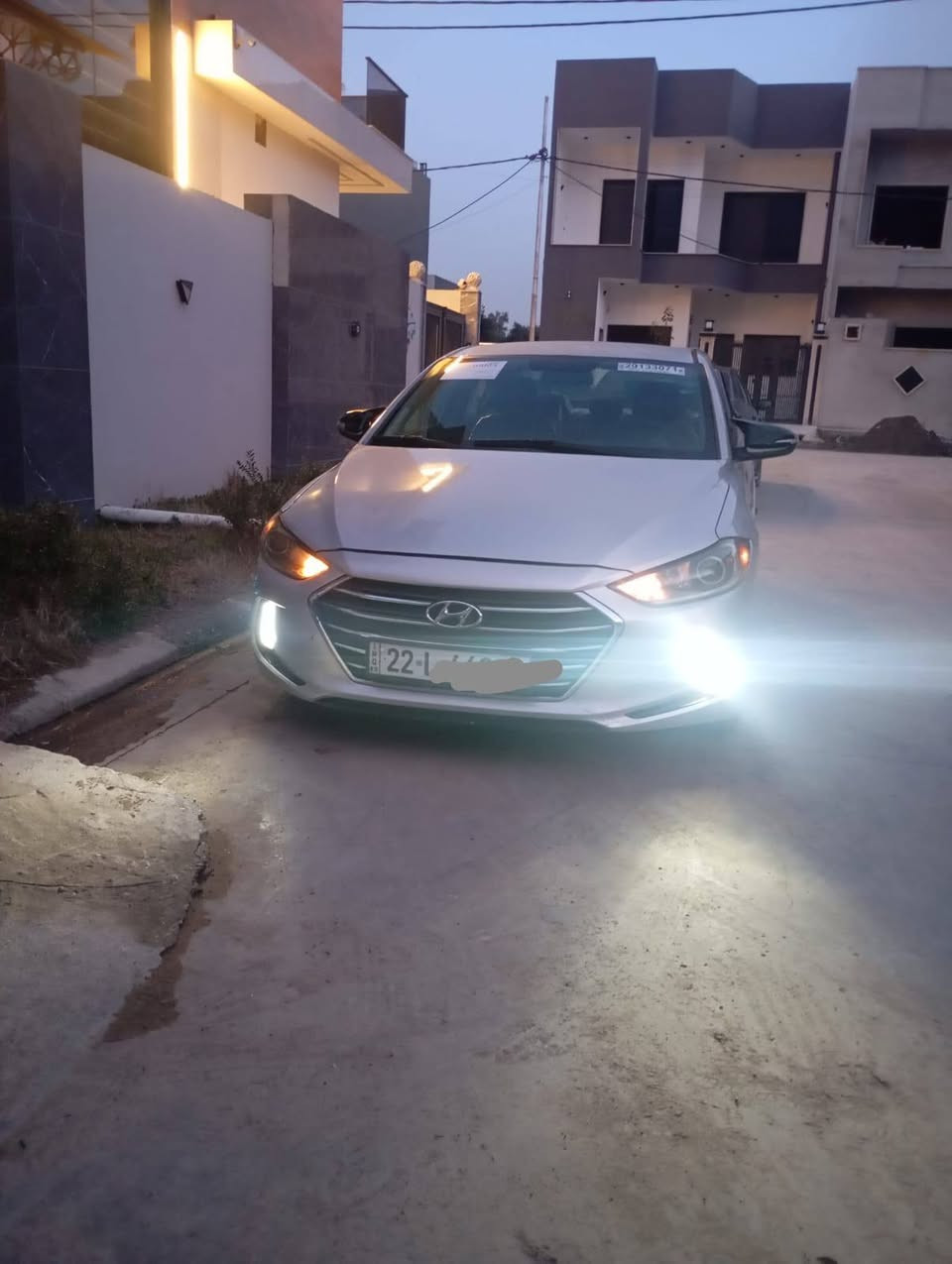 سلام عليكم النترا للبيع موديل 2017بي قطعتين صبغ موجود سونار بل منشور السعر 128بي مجال ***********/‏                       ‪0771 974 1954‬‏
