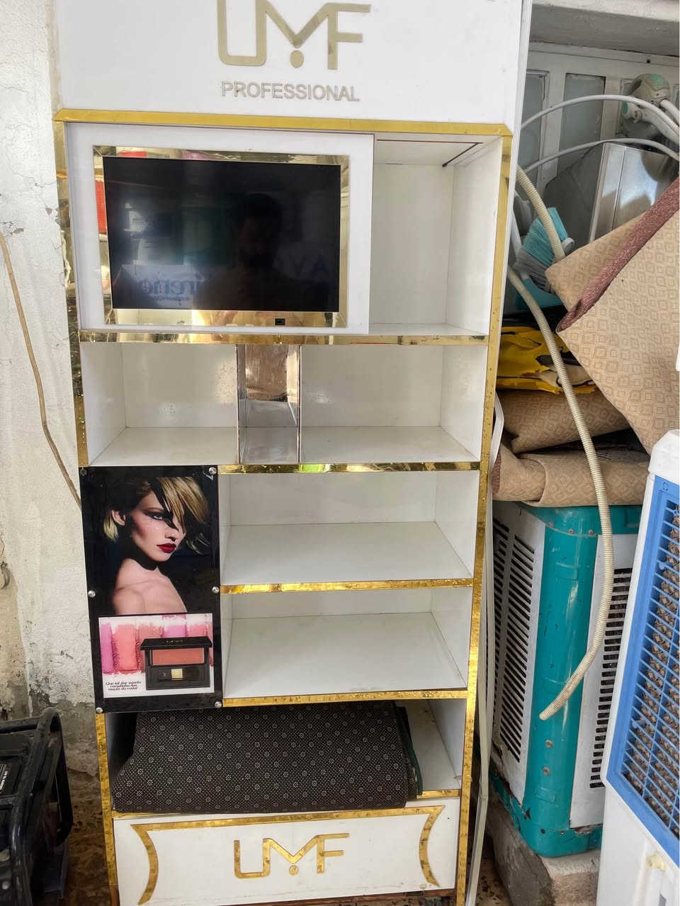 مواد للبيع كلمن وسعره
للاتصال واتساب 
*********** عمارة, ميسان
