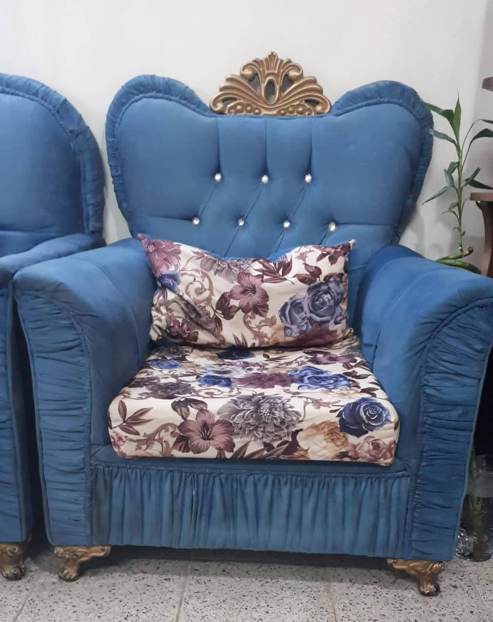 للبيع طخم غرفة جلوس ٥ قطع ١٠ نفر


**إذا كنت صاحب هذا الإعلان وتريد حذفه لأي سبب، رجاءا أرسل رسالة إلى الدعم الفني**