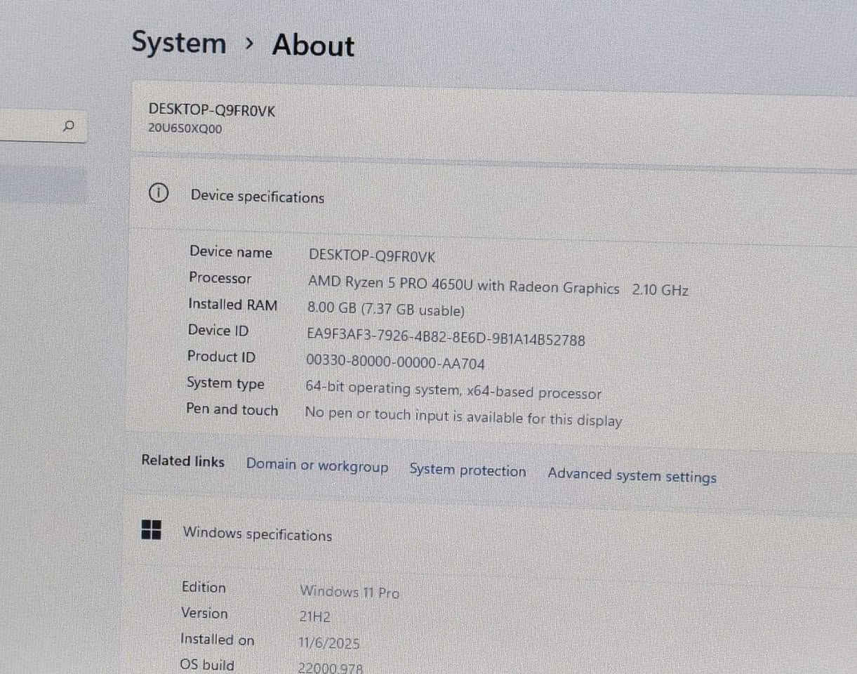 لابتوب Lenovo L14الجيل 12 حديث للبيع برامج هندسية مونتاج العاب
معالج رايزن 5 برو 4650u يوازي الجيل 12
رام 8 كيكا ddr4 
هارد ssd m.2 256
شاشة 14
كرت شاشة راديون 8 كيكا
شحن تايب سي مع شاحن 65 واط
وندوز 10 برو او 11 اصلي مفعل
السعر... 350 الف أرخص لابتوب بجيل 12
يشغل كل البرامج الهندسية و المونتاج و العاب مثل ببجي جيتي 5 حروب متوسطة


**إذا كنت صاحب هذا الإعلان وتريد حذفه لأي سبب، رجاءا أرسل رسالة إلى الدعم الفني**