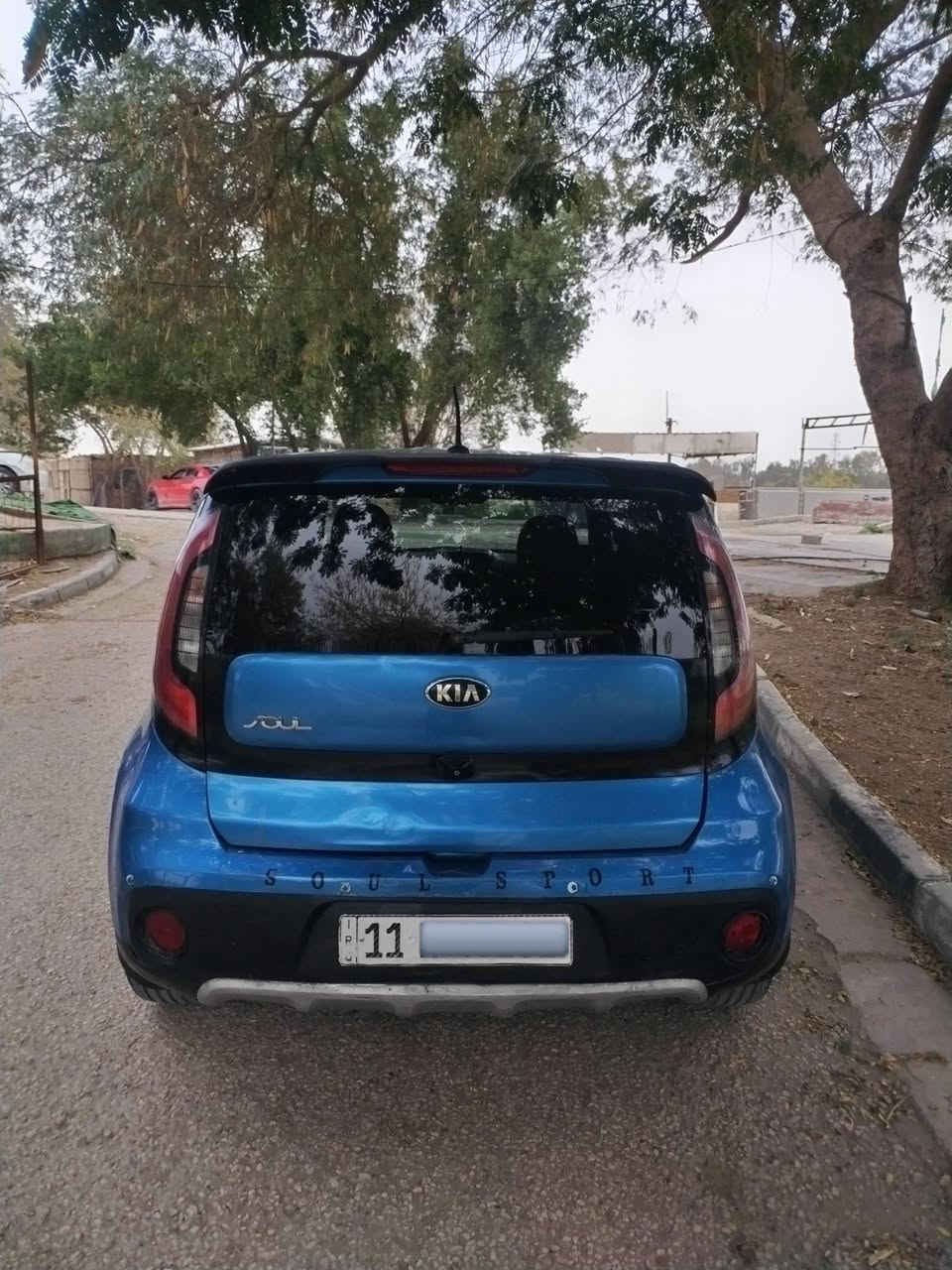 كيا صول موديل 2015 رقم بغداد نكليزي هزه وسنويه بسمي 
مكينه 2000 وكير مكفولات تبريد ثلج تدفئه 
 شاشه كامره بلاد نظام سبورت داخل لونين ميوزك دمام كاعيات جلد 
دوشمه جديده بلاد 
حادثه جاملغ مبدل بدون دواخل #السعر 97 وبيه مجال 
لاتصال ***********
