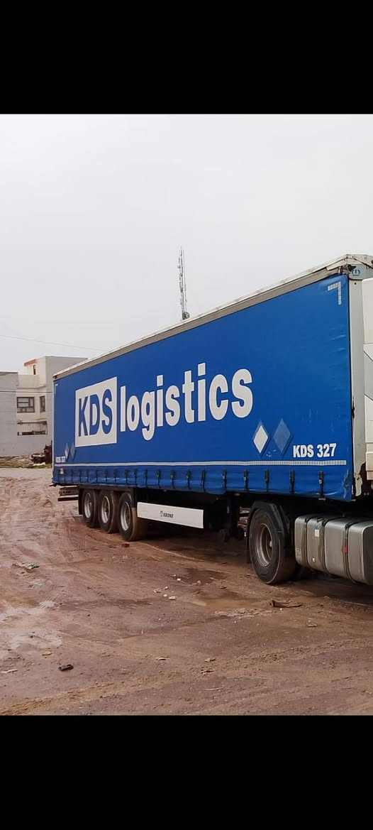 للبيع عربانه كرونه منفيس عربانه جديده دسك مكلف بل نشر ***********
