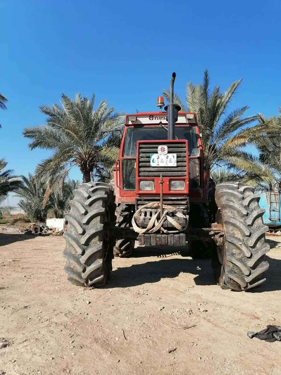 السلام عليكم 
للبيع مكينه فيات حجم ١٣٨٠ جاهزه للعمل
رقم واسط تحويل العنوان واسط النعمانيه
***********
***********
