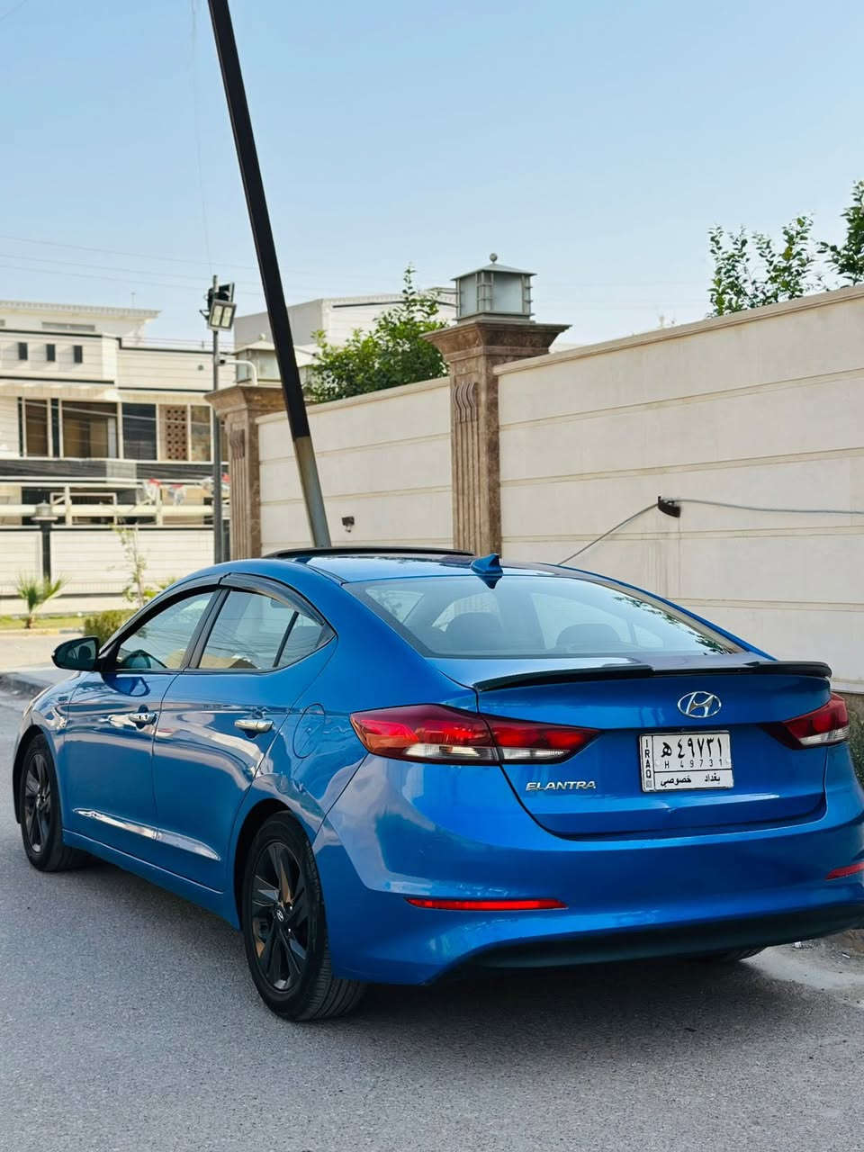 البيع   النتره موديل 2017  السعر 118 فقط بنيد بدون دواخل فوال 1/1
مكان السياره بغداد التصال ***********
حجم المحرك 200 دوش 
فتحف سقف 
بصمت تشغيل 
كنشات تتفئه تبريت 
ستيرت تتفئه
قطعتين تبريت 
السياره فوال مواصفات وبعد بيه هواي مواصفات
