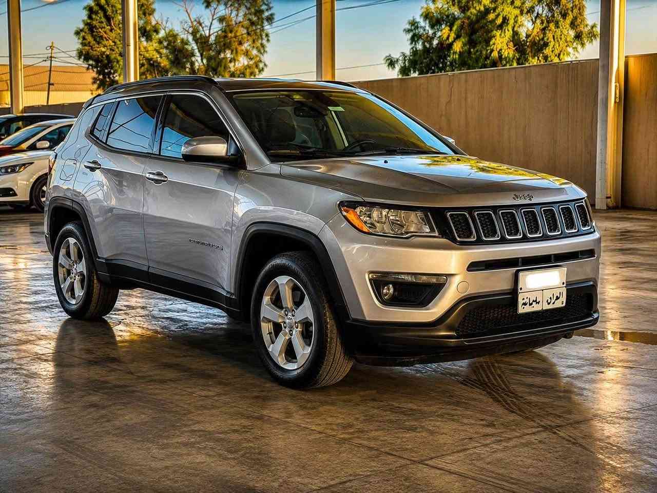 Jeep compass 2017 LATITUDE
کلین تایتل 
٤x٤
بەسمە 
بەسمەی دەرگاکان
برێک بەسمە
ئەوتۆ هۆڵد
قفلی ئەکسل
چوار مۆدی لێخوڕین
Auto
Snow
Sand
Mud 
گێڕ عادی و ئۆتۆماتیک
تحکومات سوکان کامل
کوشن جلد
کوشن کارەبا
کوشن مەساج
تەبرید مەرکەزی
شاشە گەورە
پارکین ئاسێست
زۆر مواسەفاتی تر لە سلێمانیم
***********
***********
سعری خوار بازار السليمانية, العراق

