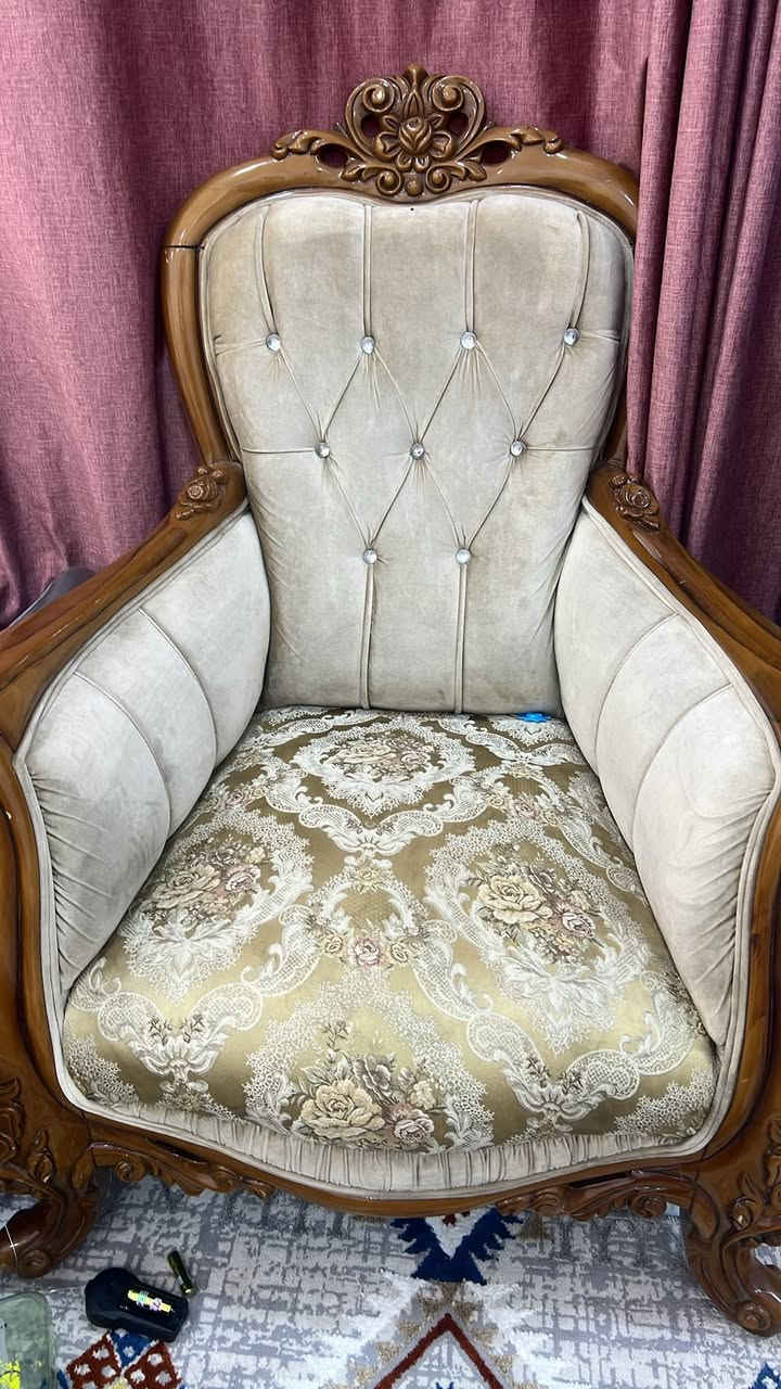 سلام عليكم نص تخم خمس مقاعد ثنين كراسي وحده كبيره العنوان الحريه السعر ٤٠٠


**إذا كنت صاحب هذا الإعلان وتريد حذفه لأي سبب، رجاءا أرسل رسالة إلى الدعم الفني**