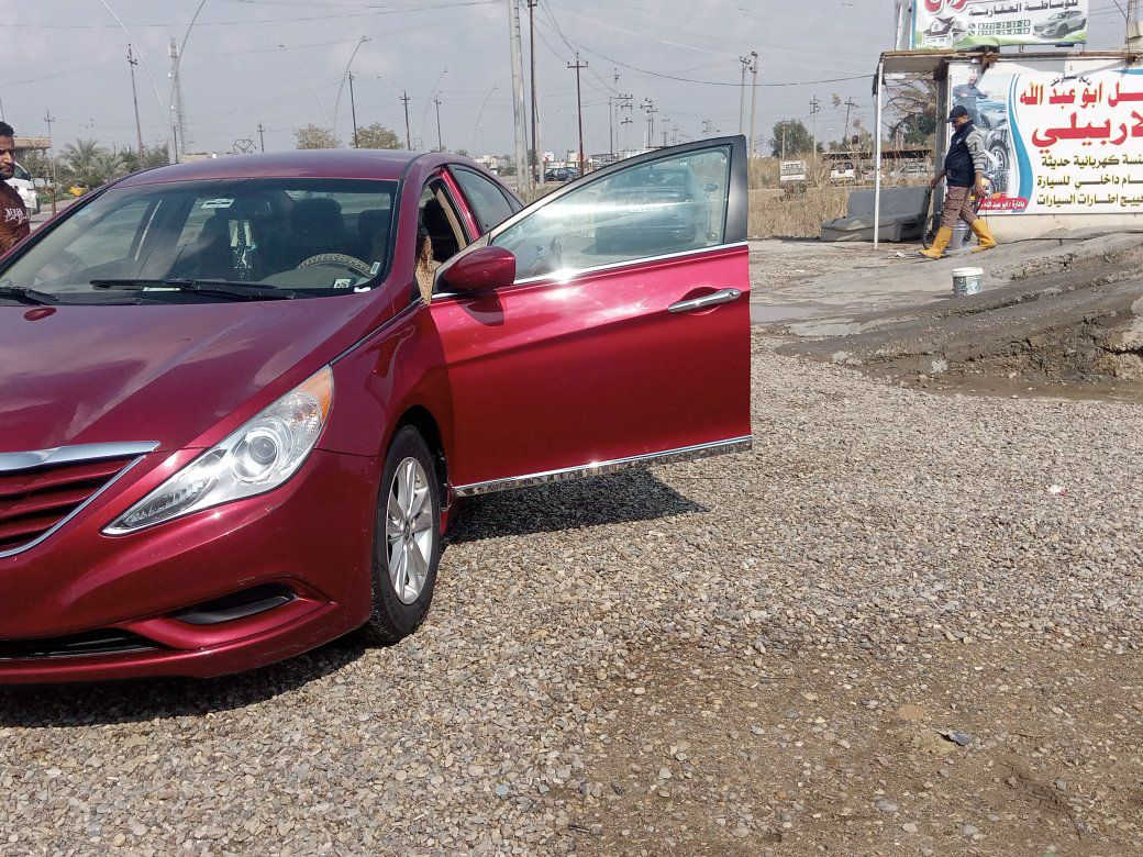 اليدور جديد هذا جديد وماكو سياره ماشيه أكثر منها سياره سوناتا 13 امريكي كلين تايتل بدون صبغ وتبديل وحادث ماشيه 70الف فقط رقم كركوك سنويه لغايه 28 مشروع وطني باسمي للعلم صوره امريكا من ضمن الصور  رقم بي واتساب *********** اتصل خاص ومنقصر وياك السعر 112 وبي مجال للتفاوض
