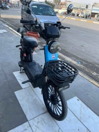 دراجه شحن • خمس بطاريات • بطارية ٣٢