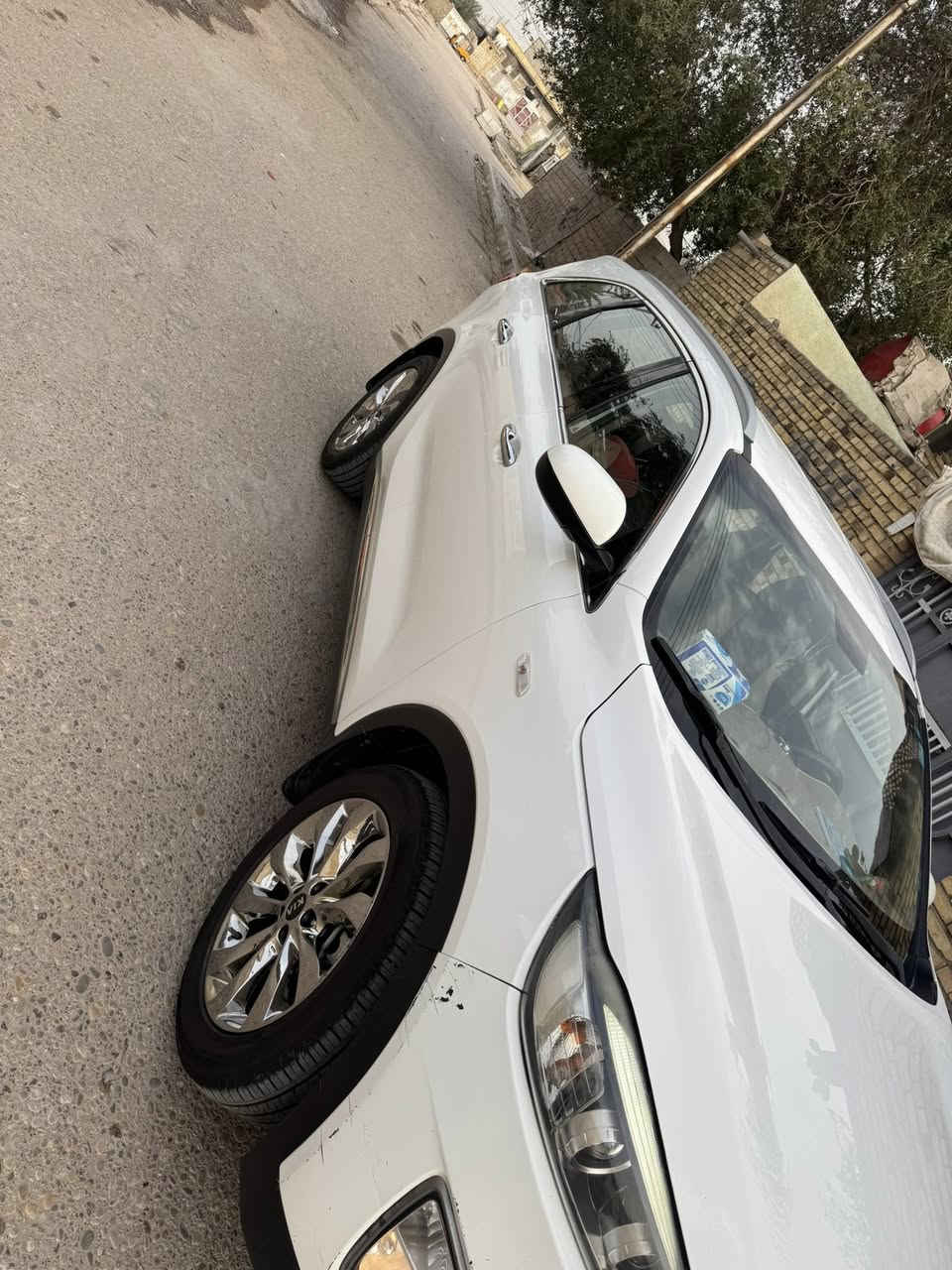 سلام عليكم
سورنتو 15 خليجي شكل 16 كفاله عامه مكينه 6 
رقم بغداد بسمي مداور ثاني يووم 
سياره فوول مواصفات  عدا لفتحه 
مكان سياره ميسان المجر 
سعر 210 
***********
