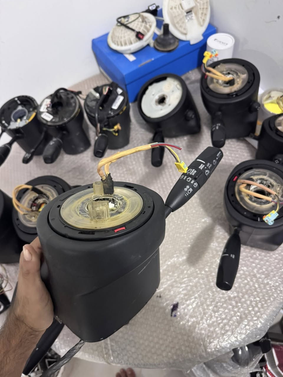 توفر هسه — شريط استيرن أصلي (تفصيخ) لموديلات:
 • جارجر / اوباما / جالنجر / جيب دورنكو — جميع الموديلات.
الأصلي تفصيخ، نظيف، وتوصيل متوفر للباب.
و بعد يده لايت موجودة.
للطلب والاستفسار:***********
