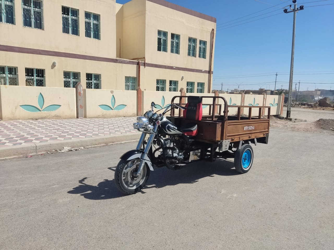 سلام عليكم ستوته للبيع2020وراق صولي ستوته مكفولة كفاله عامه محرك مامفتوح تعمير 25 ستوته مال جني السعر مناسب الشراي يتصل وبي خير ويدلل *********** بيع مستعجل
