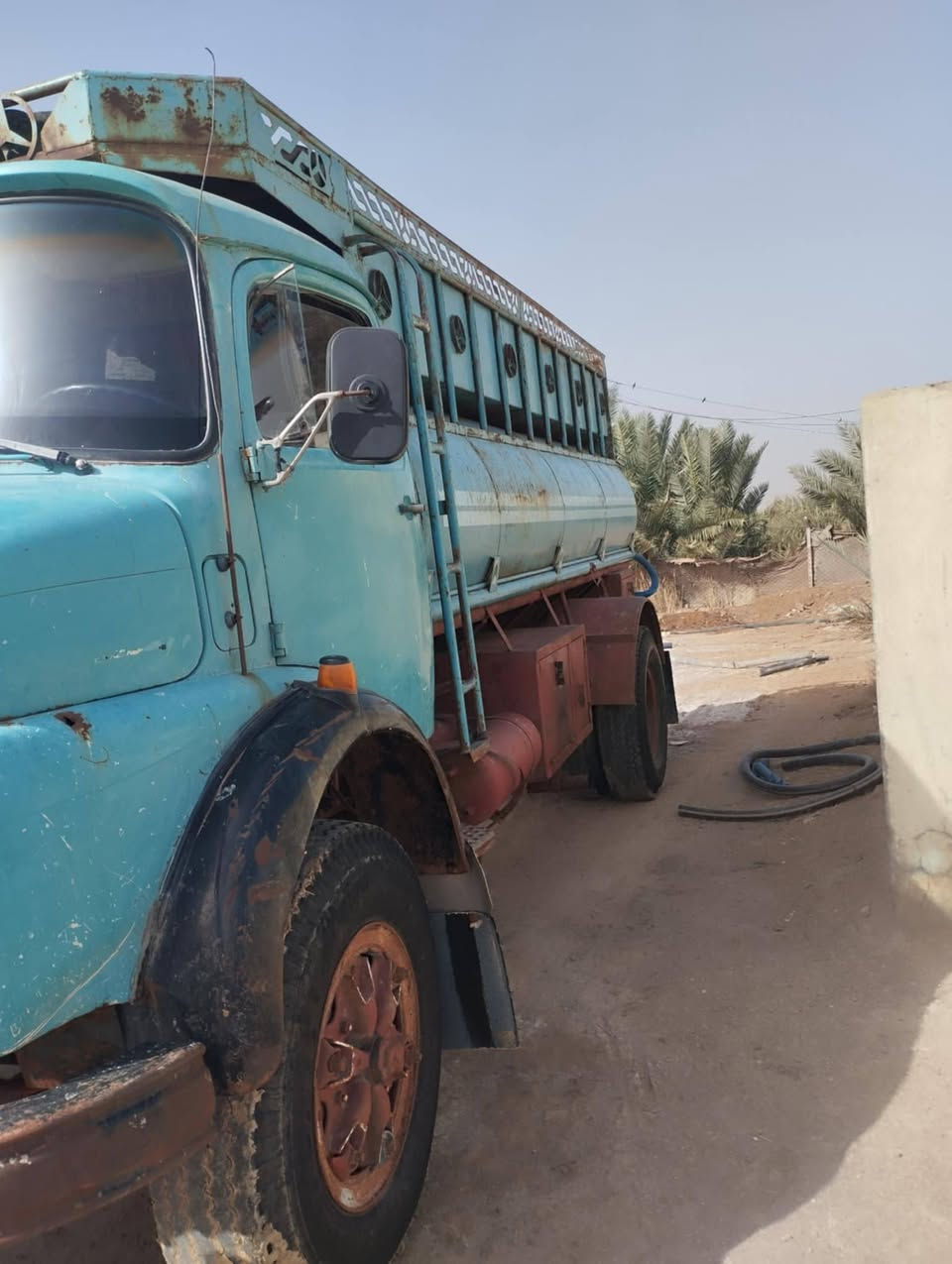 للبيع
***********
