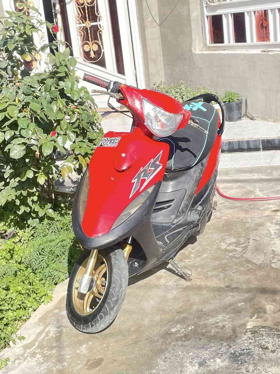 عدله مكفوله من كلشي مكينه خرسه شغاله سلف هندر نكره كهربائيات شغاله تزويد كدامك سعرها 600 بيها مجال الشراي يدلل مكاني حله متواجد خاص ***********
