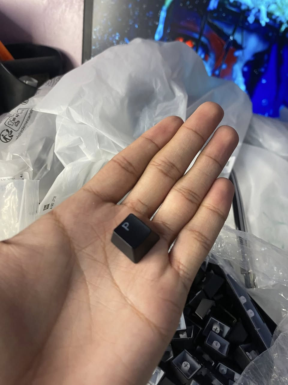 كي كابس عدد الاكياس 6 كل كيس 110 كي كابس حوالي
كواليت كلش راقي طبقتين يسمح مرور rgb

سعر الكيس كامل مع قالعة 4 الف


**إذا كنت صاحب هذا الإعلان وتريد حذفه لأي سبب، رجاءا أرسل رسالة إلى الدعم الفني**