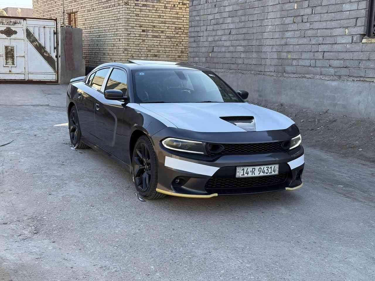 سلام عليكم 
جارجر 18 اصل 16 
للبيع اوًمراوس 
رالي فول موصفات للئخير
فتحه خزن ميموري

4كشنات تدفه تبريد 

كشنات جلد حضن 
تويل 3600
بعد اهواي بيه موصفات 
حادث بس دعاميه صورالحادث ويه المنشور
ويل 20جيتي اصلي لايت 23
رقم بصره بسمي هزه بعدهي مانتهيه 
السعر ١٦٠ 
***********
