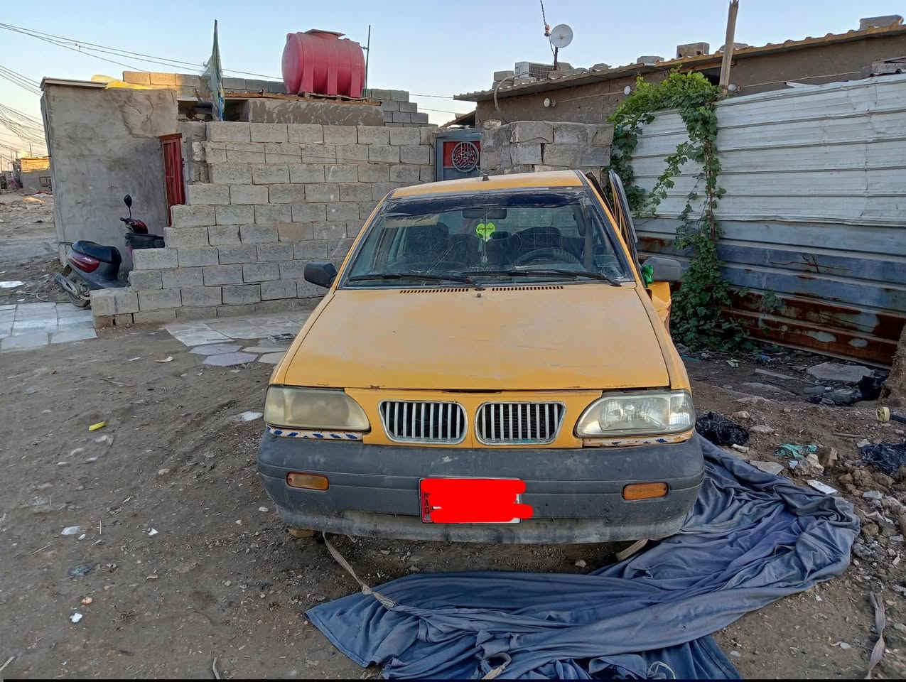 السلام عليكم سايبه للبيع موديل 11 على ضربتها السنويه ل 27 مصفرها هيئه وغرامات بيه منظومه غاز رقمها بصره الي باسمه السياره / في كربلاء المقدسه. السعر7  $
 مكان السياره كربلاء اتصال على الرقم/ ***********
