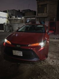 للبيع Toyota Corolla 2020 فئة LE وارد أمريكي، لون ماروني. السيارة نظيف...