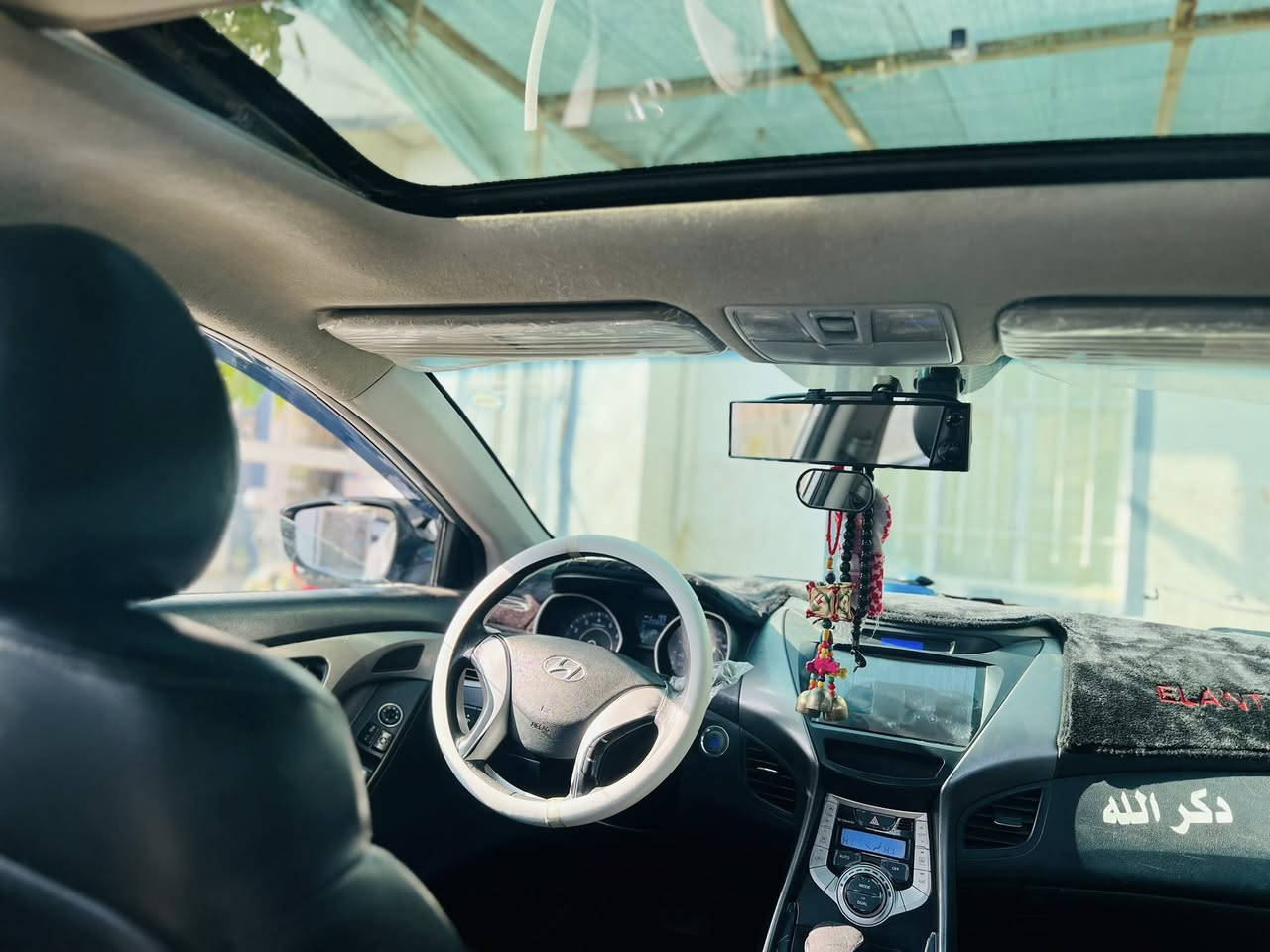 سلام عليكم انتره2012مضلع للبيع
موصفات فول خليجيه

بصمه

تنته

كلين 

كشانه جلد

تبريد تدفئه 

دكم بل ابواب 

سياره فول مشاالله سعرها 115 الستفسار عله عاذه الرقم ***********
