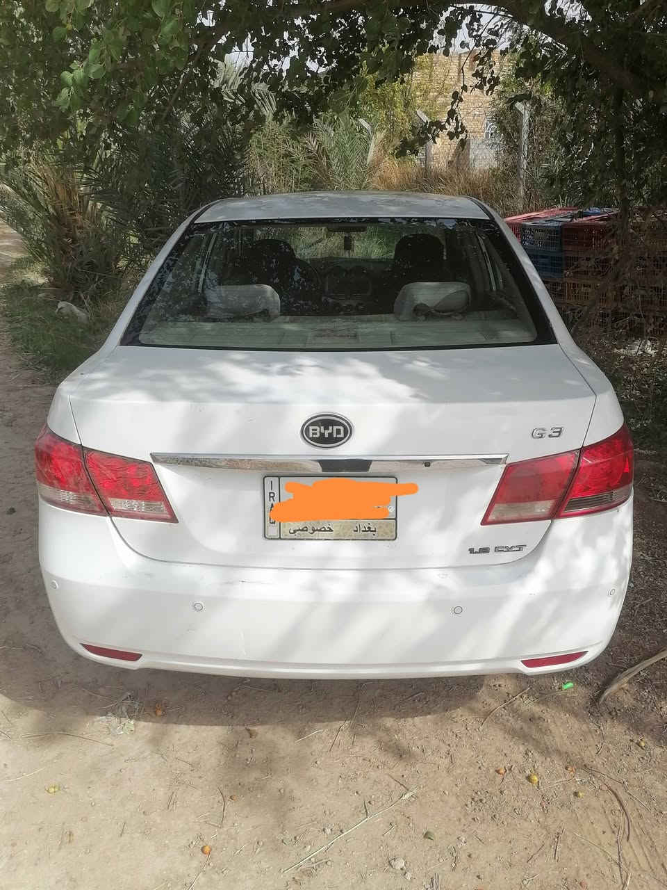 السلام عليكم بي واي دي جي ثري 2013فول مواصفات ع وضع الشركه السياره مال بيت مامتعوبه ماتخسر عليه ربع كلها شغاله بيها صفحه مال سايق محولبه بس مامبين  رقمه بغداد مشروع وطني سعرها 52 ورقه وبيها مجال بسيط استفسار ***********
