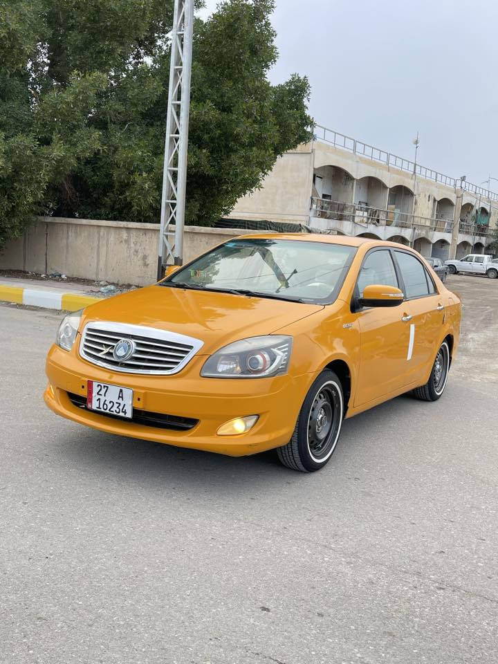 السلام عليكم 
جلي موبل ٢٠١٢ سنويه ل ٢٧ انكليزي مصفره خط وبحث 
مكفوله من ضربه وتبديل مصبوغه جماليه تجديد لون 
جاهزه مكينه وكير عشرط تخم تاير وحداديه وره وكدام جديد 
تبريد ثلج سياره كلش حلوه وماتصرف عليه الف 
كهربائيات عام شغاله غرفته خليه النحله ارضيه جلد وسفاري 
سياره جديده كلش وجاهزه من كلشي 
سعر ٤٨ مكان سياره بناصريه اسكان الصناعي 
***********
