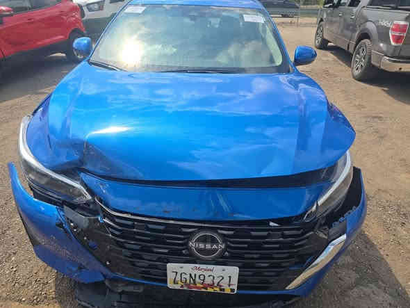 السلام عليكم ورحمة الله وبركاته 
سنترا مديل 2025 
حاليا في ورشة التصليح 
سعر مناسب 
لاستفسار /***********
