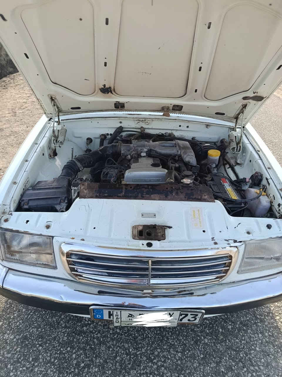 السلام عليكم فولكه للبيع رقم بغداد  كير ومكينه ثنين ونص حلوات عظمهه صاحي لامصبوغه ولاشي بيهه دحجه بلايت الخلفي اربه اصابع  محوره اكسن  كهربائيات كلهه شغاله 
السعر 38 وبيهه مجال  لشراي مكاني سوق الشيوخ 
***********
