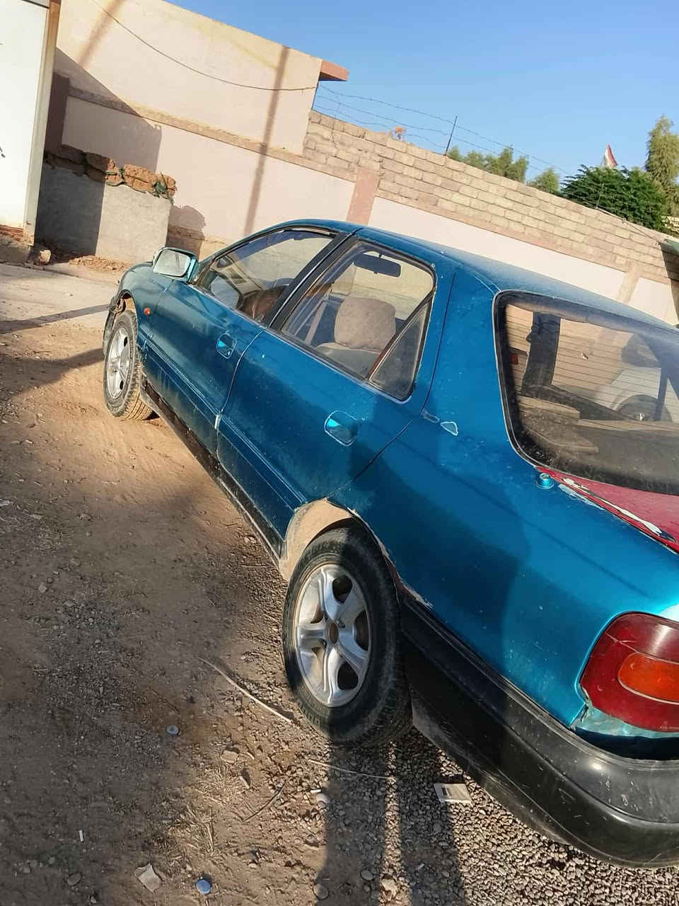 يابه الخاطر سمير العويد سياره للبيع السعر 9 اوراق من الاخير و نقد الف دينار يضل مابيع نطيك وكاله على وكاله 
سنويه بيها واجهه السياره محوره كابريته
***********
***********
