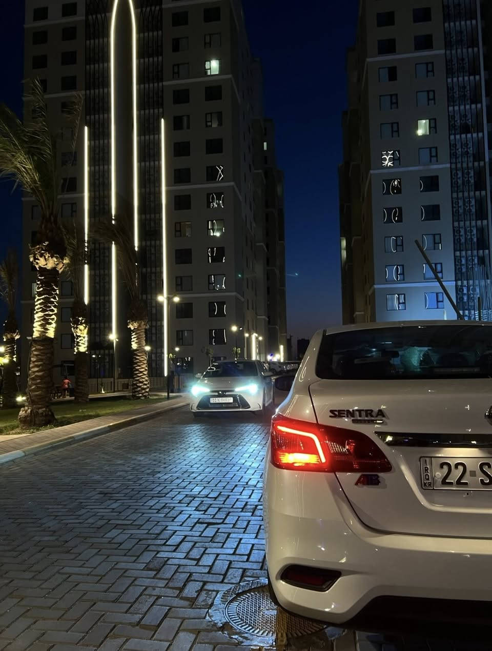 السلام عليكم
نيسان سينترا 2024
ماشية 15000 الف 
ضمان شركة نيسان كراج الفين 
محرك 1600cc
قطعتين تبريد 
اتو ستوب 
كشافات
شاشة
كامرة خلفية 
رفع وانزال العدسه 
كشنات مخمل لون اسود 

السيارة جديدة على ايدي 
صيانتة داخل الشركة فقط 

مكان السيارة بغداد الكرخ 
للتفاوض على الرقم واتساب او عادي ***********
