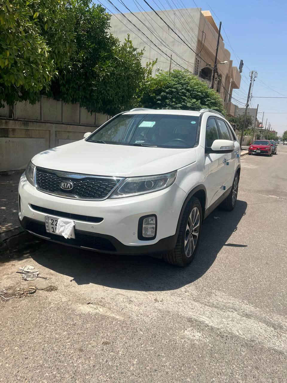 كيا سورنتو 7 راكب محرك 4 سلندر فول مواصفات بدون سلايت السياره مكفولة من الصبغ والبارد كفاله عامه محرك والكير شرط والسباره بأسم صاحبها الشرعي موديل 2014 التواصل على هذا الرقم حصرا غير متواجد على الفيسبوك 
***********
