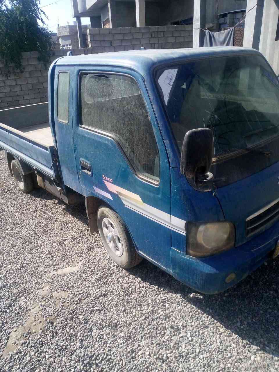 كيا بزون رقم الماني محرك نضيف جديد تواير جدد مابيها صبغ وتحويل شرط سعرها 65 وبي مجال
***********
