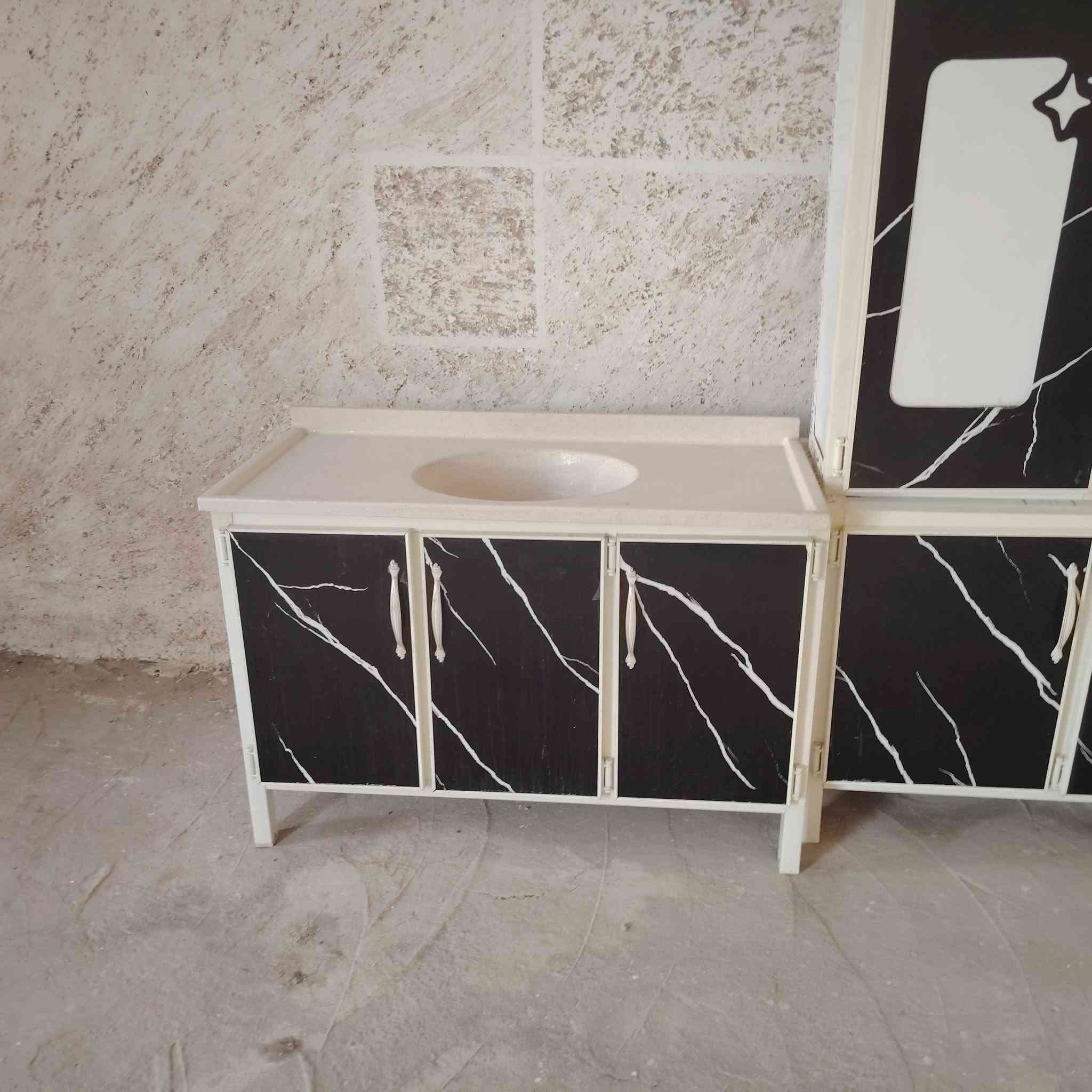 دواوين   جديد غير مستخدم  11  مقعد  7 متر     غير  مستخدم كاونترات مستخدمه جرابي حديد مراوح عموديه مواد منزليه اخري  العنوان المعرض محافظه بابل البكرلي الثالثه  قرب جامع سلمان المحمدي *********** واتساب
