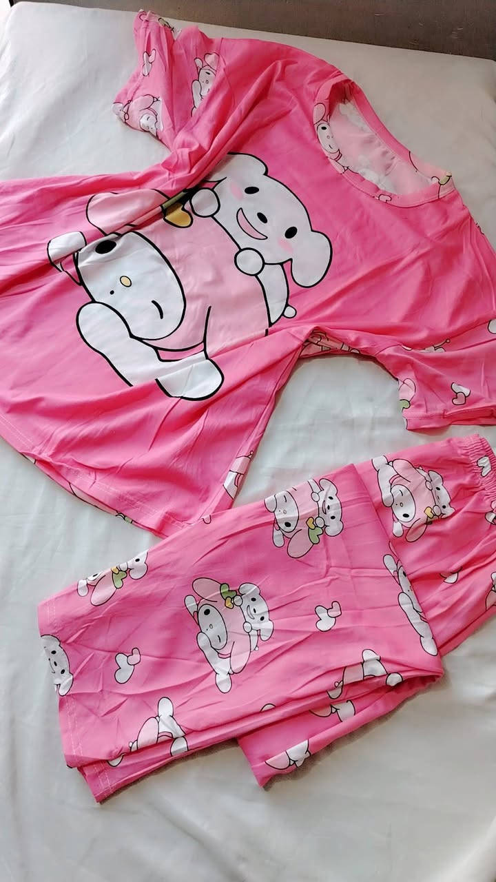 التراكسودات على 5الف فقط الطلب على *********** يلبس من عمر ١١ سنه الي ١٧ سنه
