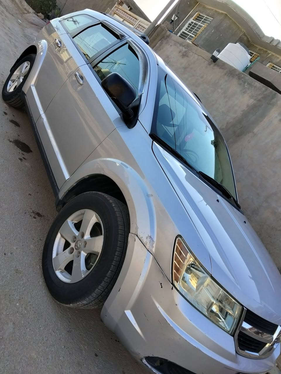 دوج جورني 2009 رقم اربيل كلين بدون ضربه بدون صبغ بدون ايرباك محرك 6V  حجم 3500 لوك حاويه 5 راكب قطعه تبريد وحده تبريد شرط ثلج منضومه جديده تخم تاير اربعه خوات صدر امامي خلفي جديد كهربائيات كله شغاله سياره مال جناي السعر 92 $ مكانه نجف الحريه ***********
