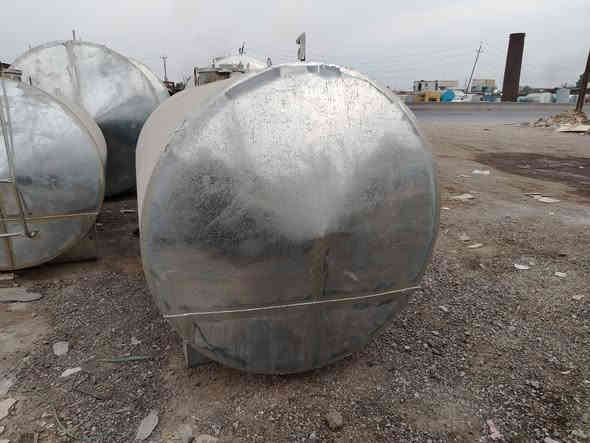 سلام عليكم من رخصت ادمن عندي تانكي 10.000الف و 5.000 مغلون اسعار مناسبه اتصل ع رقم ***********
