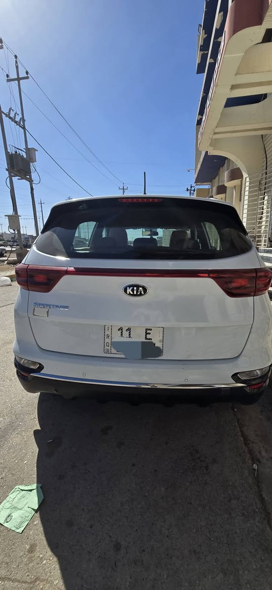 السلام علیکم کیا سبورتج خليجي موديل 2020 ابيض

سياره حلوه ونظيفه مبيها اي نقص ماشيه 58 حقيقي
تخم تايرات جديد 

مواصفات
مري كهرباء وشفط
حساسات أمامي وخلفي
اشاير مري ومري شفط
قطعتين تبريد
 ابواب ويدات نيكل
دواخل لونين 
ارضيه جلد + تغليف شامو
تحكمات استيرن 
محرك حجم 2000
مكانها  / واسط /الحي
بيها بارد بسيط جدا مأشر عليه 
***********
سياره بأسمي شخصيا
