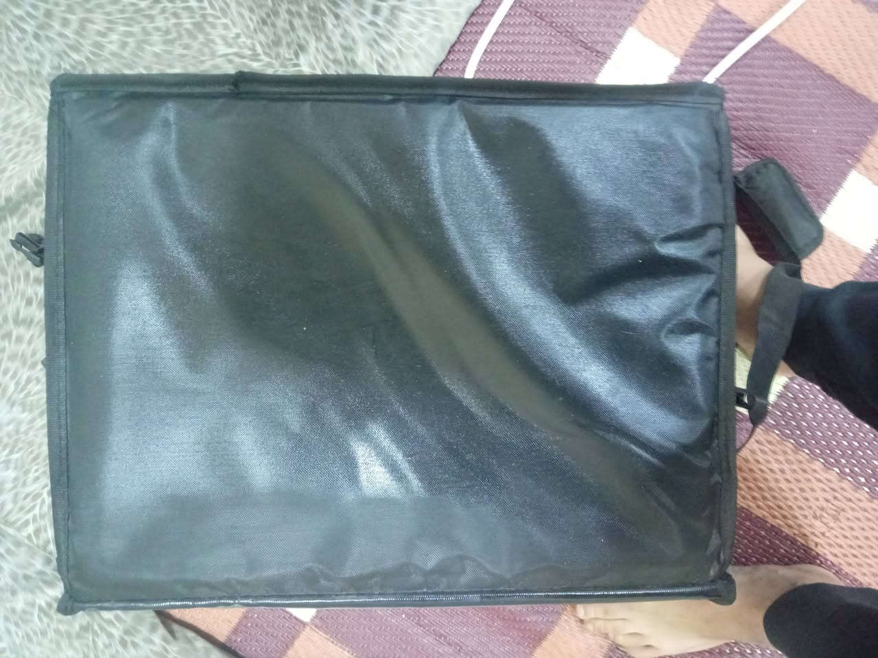 ألسلام عليكم ورحمة الله وبركاته
عندي صندوق دلفري جديد مامستخدم للبيع
نهايه ١٠ الف دينار للتواصل علئ الرقم مكلف بالنشر
***********
***********
