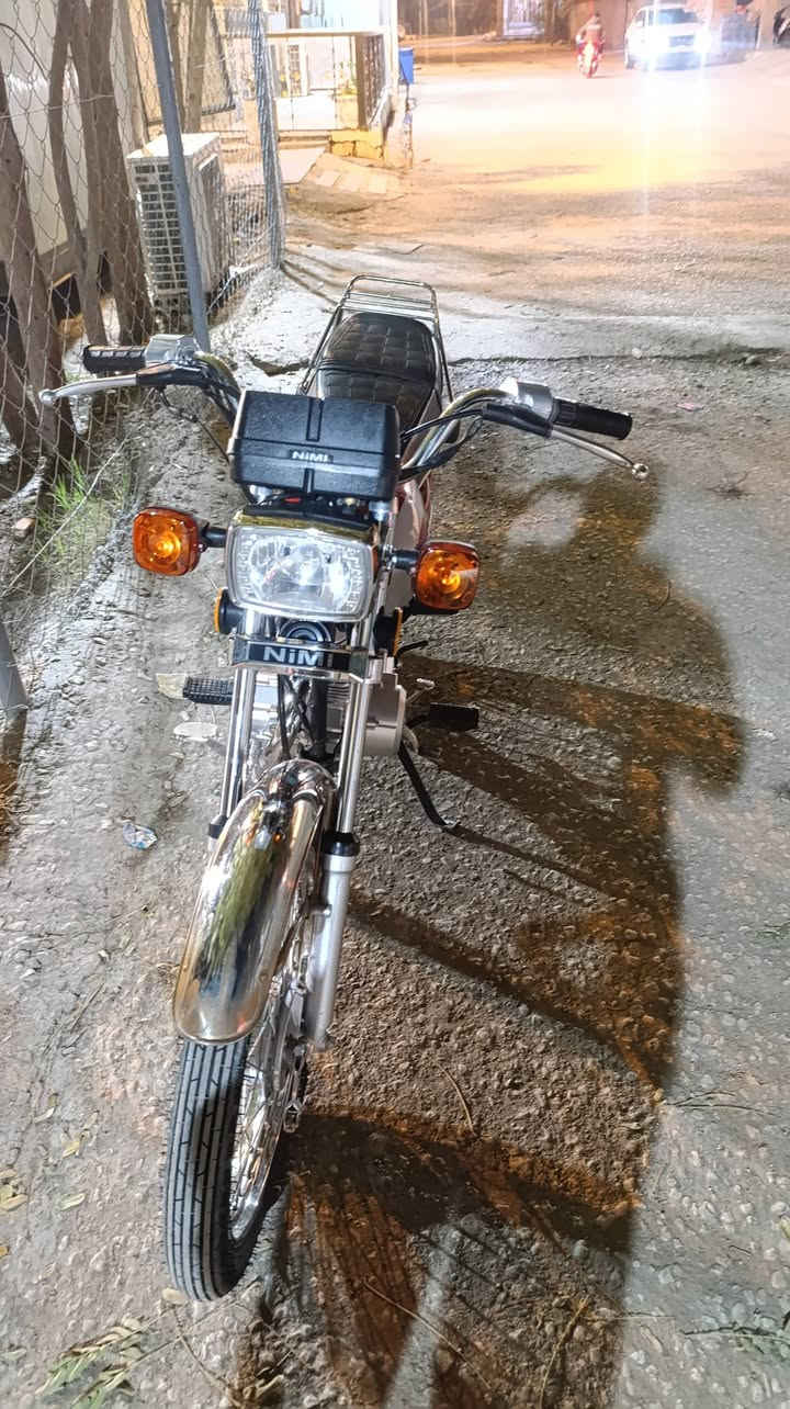 دراجه نامه امتياز  شلامجه
موديل 2027
اوراق استنساخ
السعر 750 الف 
مكانها الحلة
***********
