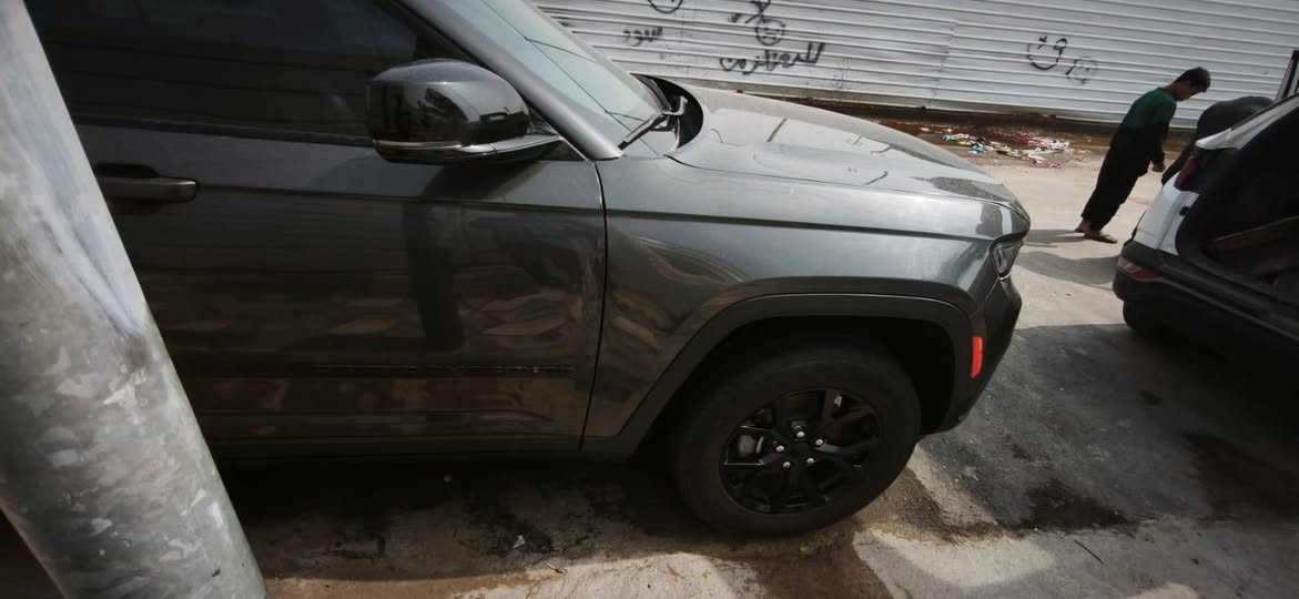 السلا عليكم 
جيب 2024  حادث جاملغ وبنيد مبدلات فقط حادث ما واصل لجوه فقط بنيد جاملغ مبدلات ممشئ13الف دواخل جلد كشن كهربائي 5راكب كتاب شهداء 6سلندر سياره جديده شوفت عينك للستفسار *********** أو راسني عل صفحه سعر285 بدون رقم
