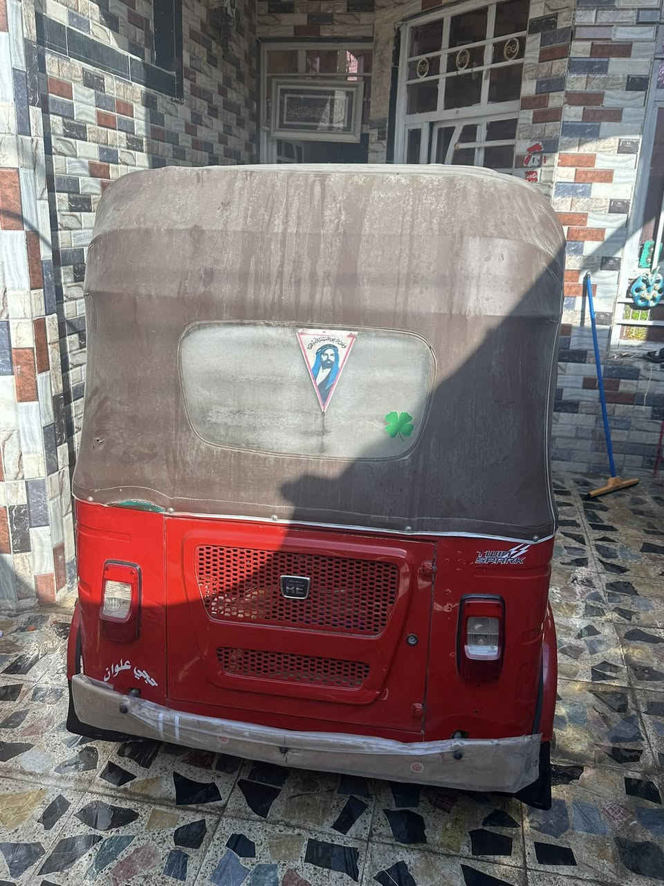 سلام عليكم. تكتك لبيع مديل 2022شهر12 تكتك كفاله عامه لا خياس ولا تعمير. تكتك نضيفه مضمومه محتاج ريد بيع بيه بيه صبغ جو بكلاين ليسره فقط  مكينه  تاخذه 100فيتر يفحصه إذ مفتوه. إذ رقمي بل خدمه***********
