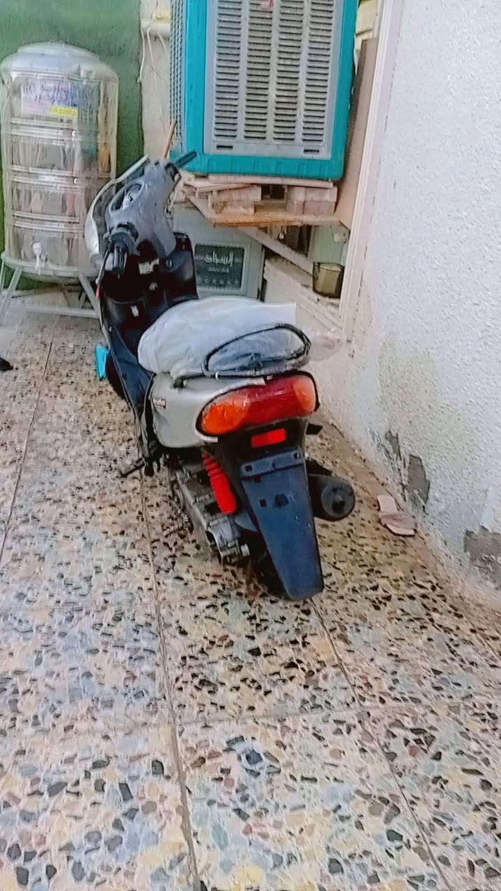 السلام عليكم ماكس قجمه ١٢٠ كاماله تايرات جدد كله جديد محرك جديد كله جديد دشبول موجود كلجات جدد دراجه كلش حلوه سعره ١٧٠ مكاني بغداد الحسينيه ***********
