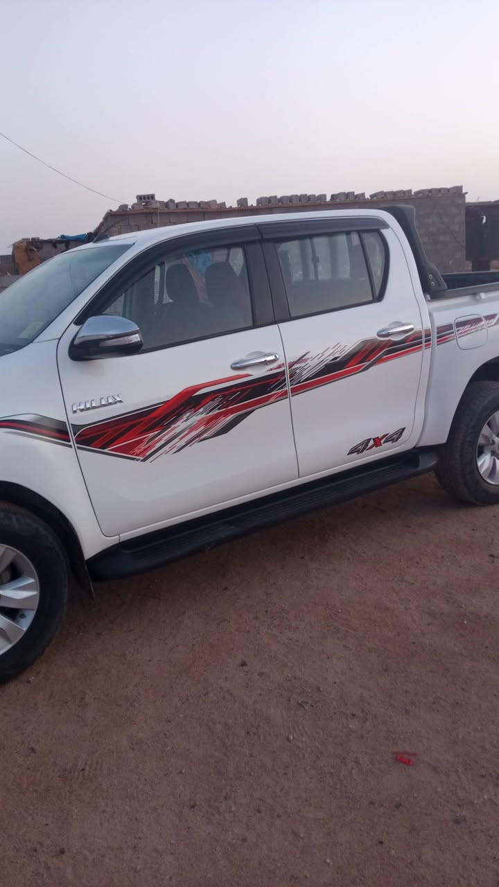 سلام عليكم فورويل موديل 2016كويتي باب الول مكفوله كفاله عامه سعر 250وبيه مجال مكان كربلاء ***********
