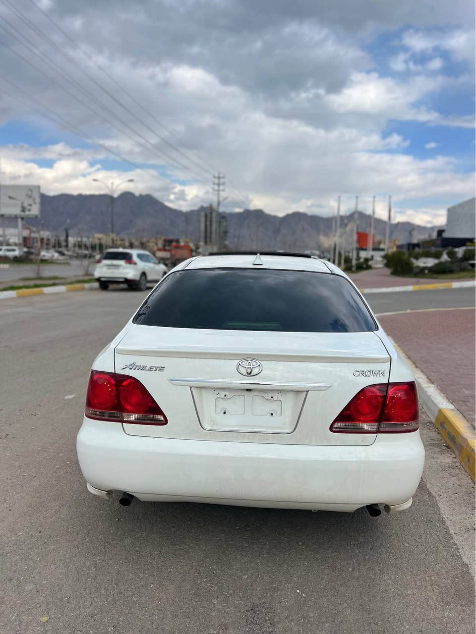 شاهینە بڕاوە سپۆڕت سلایت 📦📦
ناو پاکەت   
خوار هەموو بازاڕ 
 180 گئر گەورەی مەکینە بجوک 
سڵاید
کوشن جل 
کوشن هیتەر 
ساج سور 
 ٣ دووگمە 
ویل دینگە 
هەموو گیانی جاهیزە سەیارەکە 
یەک هەزار مەسرەفی تیا نیە
تەبرید گەرم🔥
تەبرید سارد ❄️
بە دوای مەسرەفا مەگەڕێ 
بیانوو بڕە سەیارەکە 
سەقفی بۆیاخ نیە بەشەرت ✅
کەڤەر گۆڕاو نیە بەشەرت✅
دەعموو لێدراوی نیە بەشەرت ✅

سعری خوار هەموو بازاڕ
*********** رانية, السليمانية
