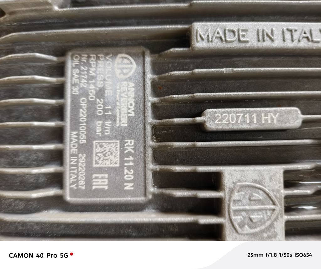 غەسل بۆ فرۆشتن 200باڕە پەمپی ئیتاڵیە سۆندەو دەمانچەی لەگەڵە کاملە سنگڵە سعری 700هەزارە لە سلێمانیم کەمێک معامەلەی تیایە *********** السليمانية, العراق
